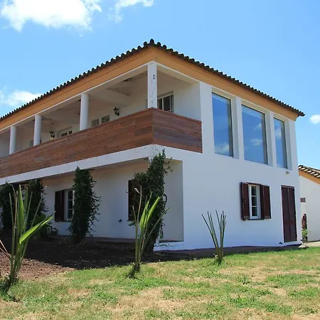 Santana Houses