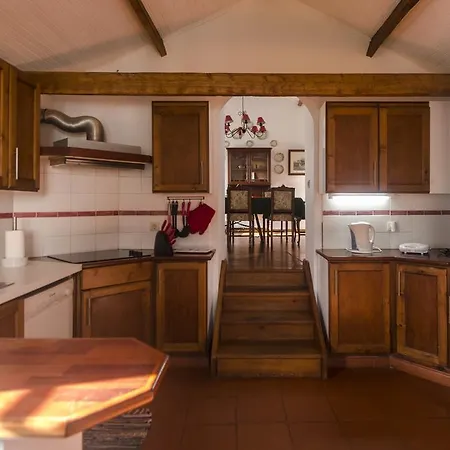 Santana Houses